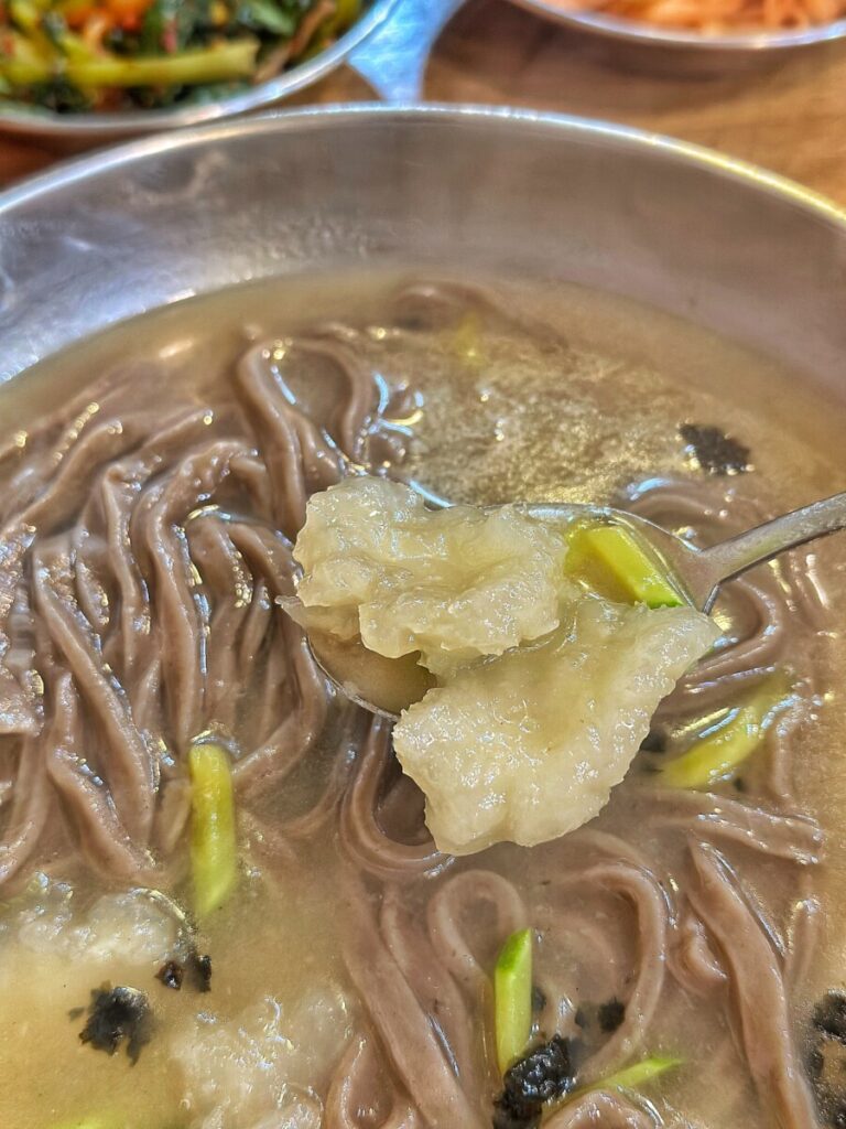 봉평옹심이메밀칼국수_옹심이