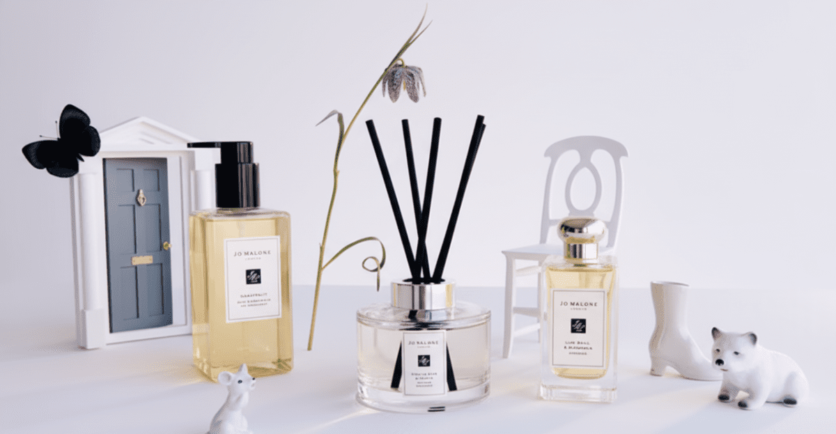 조 말론 향수의 단순한 우아함