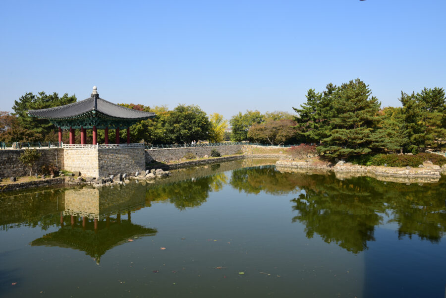 경북 경주 가볼만한 곳, 여행 숨은 명소 여행지 BEST 7+ 총 정리 count(title)%, 경주 동궁과 월지 scaled