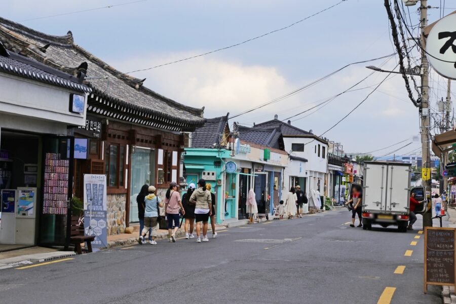 경북 경주 가볼만한 곳, 여행 숨은 명소 여행지 BEST 7+ 총 정리 count(title)%, 황리단길 scaled