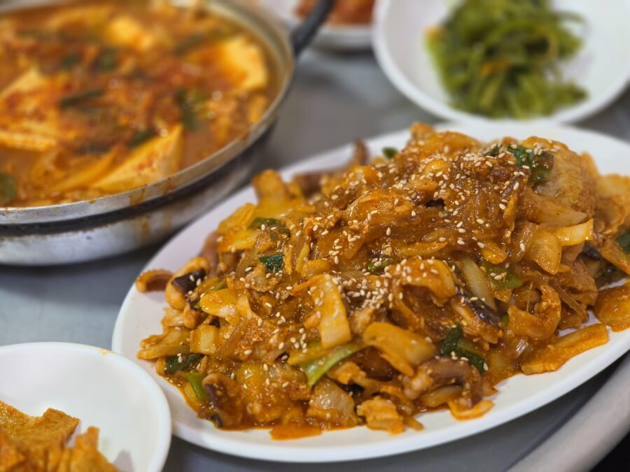 [경북/경주] 광명기사식당 - 경주역 근처 돼지낙지볶음 경주 짬뽕 기사식당 맛집 3, 경주 광명기사식당 짬뽕 scaled