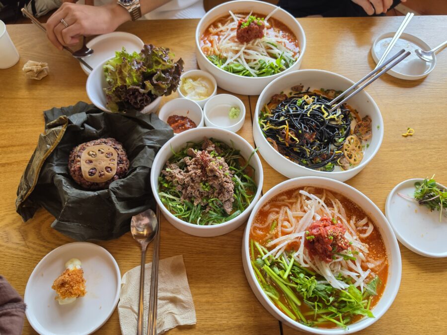 [경북/경주] 수경사 - 통들깨면이 인상적인 경주 한옥 한식 맛집 11, 경주 수경사 한상 scaled