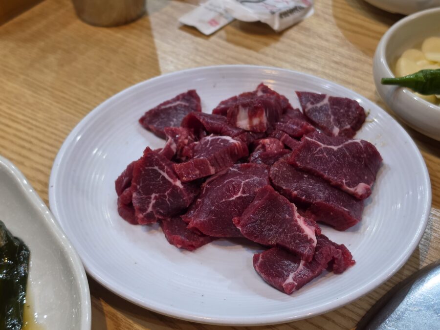 [경북/경주] 의곡숯불 - 가성비 한우 숯불 소금구이 뭉티기 경주 한우 맛집 4, 경주 의곡숯불 뭉티기 scaled